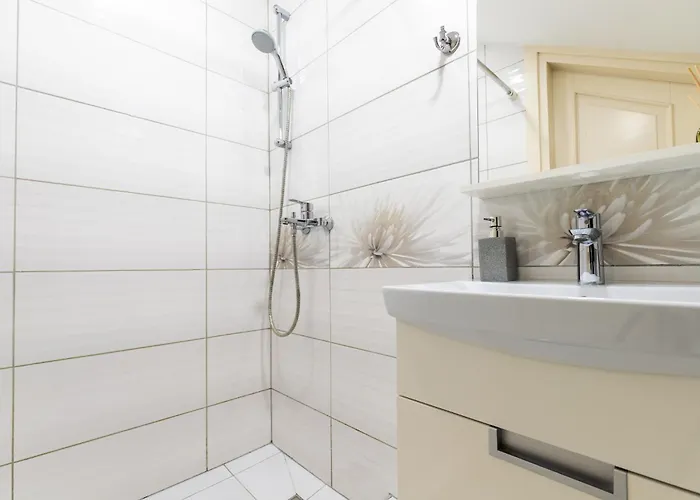 Sonata 3* פלאנגה