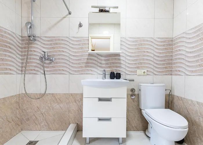 Sonata מלון דירות 3*