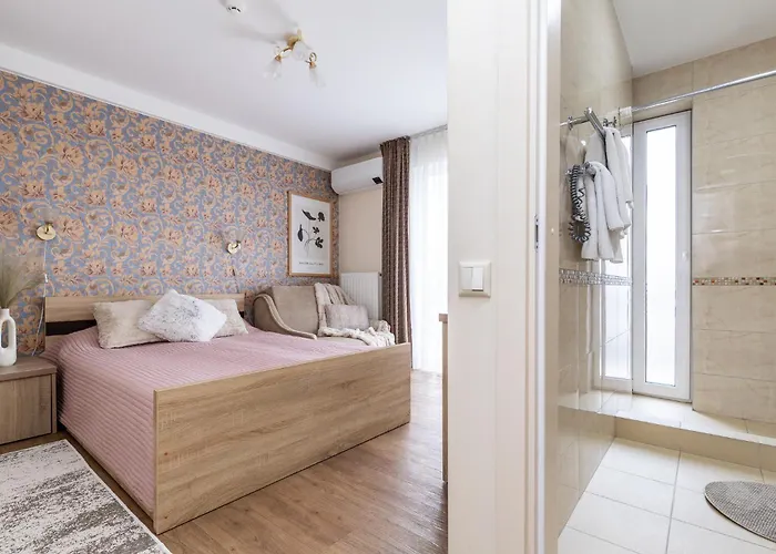 Sonata מלון דירות 3*